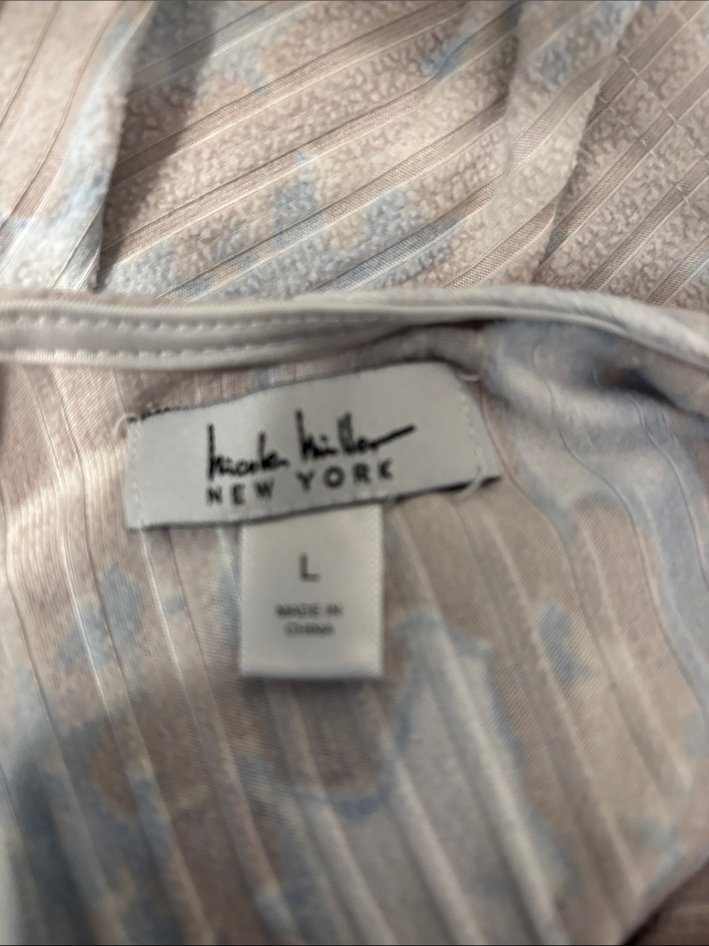 Women’s 2-Piece Lounge Pajama Sets Bundle Size M/L– Tahari & Nicole Miller - Picture 5 of 6